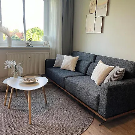 Larila Timmendorfer *